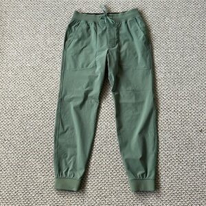 Lululemon ABC joggers slim m 30 inseam